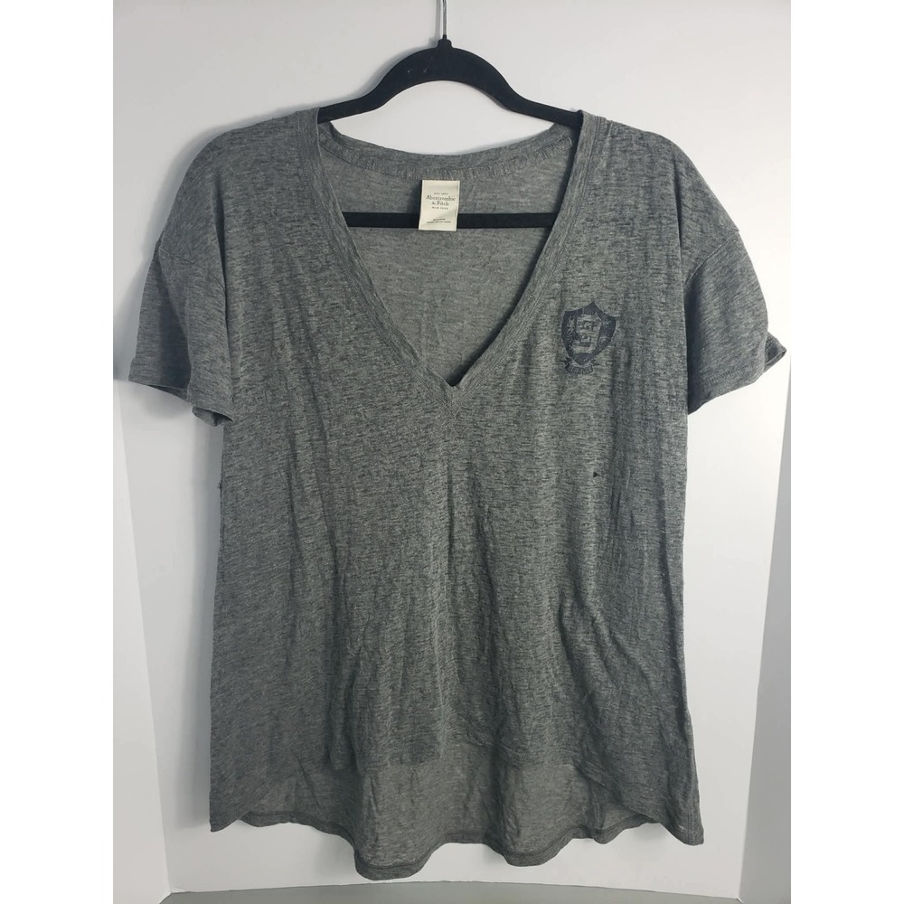 Abercrombie & Fitch Mens Medium Gray V-Neck T-Shirt Crest Logo High Low Hem